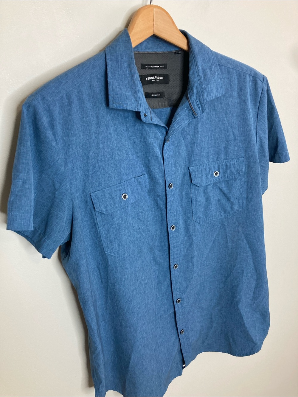 Kenneth Cole Blue Slim Fit Short Sleeve Casual Button-Down Shirt, Size Medium - Picture 3 of 9